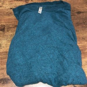 NWOT Teal shirt from Aeropostale w/ tie at bottom